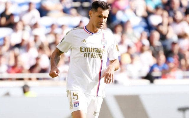 元クロアチア代表DFロブレンが2度目のリヨン退団…契約打ち切ってギリシャへ