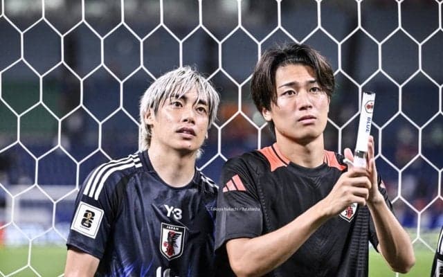 「敬斗くん 潰れちゃう」Sランスの伊東純也→中村敬斗の劇的逆転弾後の“歓喜のピラミッド”に反響！「重そうw」「組体操のピラミッド潰れちゃった時みたいw」の声