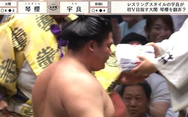 宇良、大量の懸賞で表情が…「顔に出やすいタイプw」「こっちまで嬉しくなる」殊勲の“銀星”にファンほっこりな瞬間