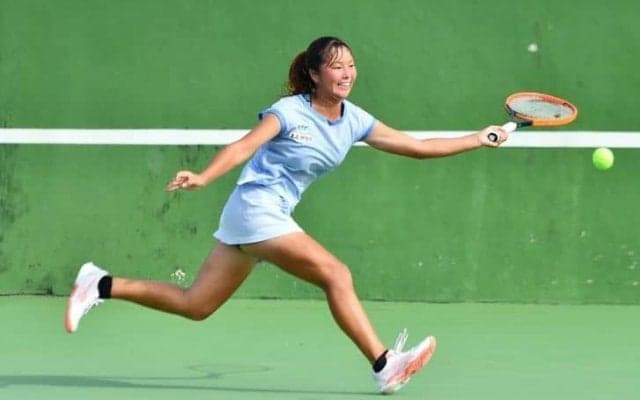 [奥脇莉音のプロ奮闘記(32)]シングルスでは悔しい結果も、韓国選手との初タッグでW35初タイトル