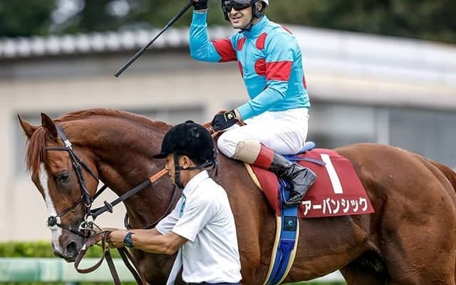 アーバンシックが菊への切符獲得 確かな末脚は血統に裏付けされたもの