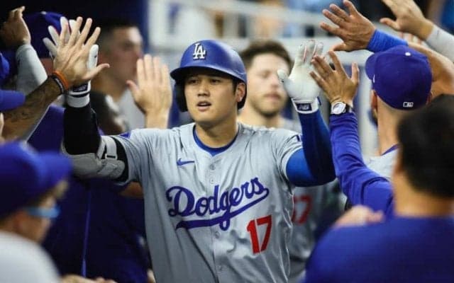 「どうしてクールでいられるのか？」大谷翔平“悠然”と48号豪快2ランでリーグ2冠！日本人歴代単独2位のシーズン110打点
