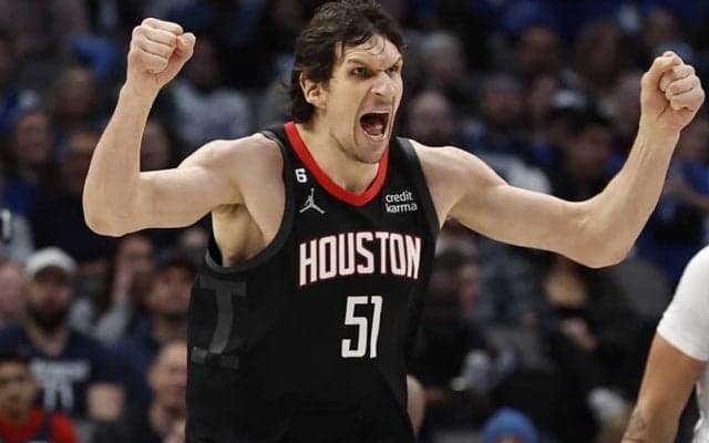 224センチの“愛されキャラ”ボバン・マリヤノビッチがトルコのフェネルバフチェへ移籍