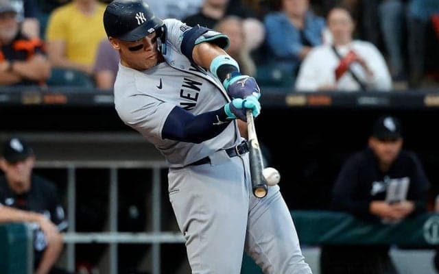 ジャッジ、2本目の適時打　前日HRから快音連発…4打点の荒稼ぎで2冠独走、敵地沈黙