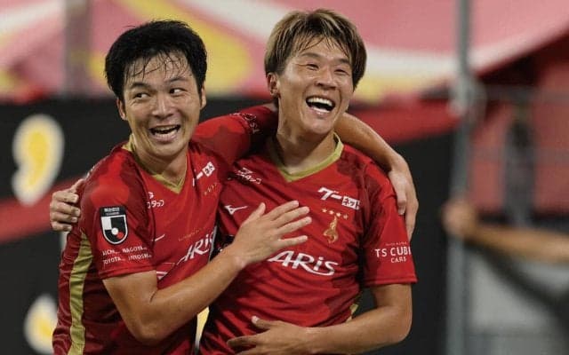 名古屋が新潟に3-0快勝　“35歳の韋駄天”永井謙佑の裏抜け爆走弾、菊地泰智のプロ初ゴールが炸裂【明治安田J1第29節】