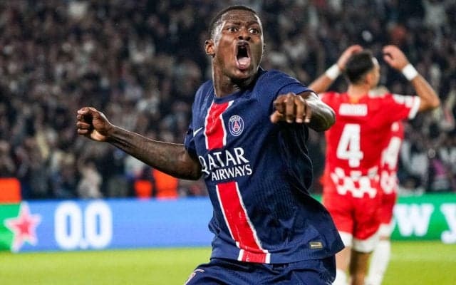 初出場ジローナ健闘も守護神が痛恨のミス、PSGが苦しみながらも白星スタート【CL】