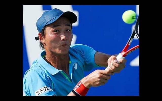  望月慎太郎  世界95位に屈し初戦敗退 