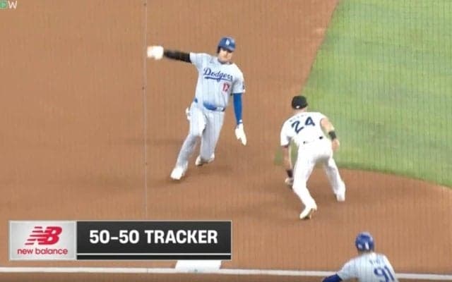 ウソだろ！？ 大谷翔平が「やりすぎ」 相手守備陣が痛恨ミス… “爆速走塁”で一気に三塁到達で「酷すぎる」