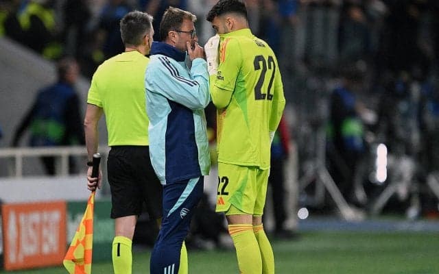 「トップ3に入るのは間違いない」圧巻連続セーブでドローに貢献したアーセナル守護神…「セーブも彼の功績」陰の立役者への感謝忘れず