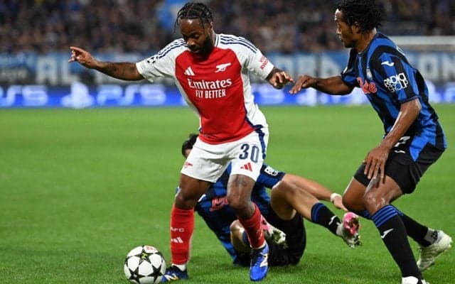 アーセナルでCLデビューのスターリング、歴史に残る史上初となる偉業を達成…今後も達成者は現れない可能性