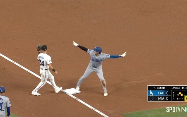 「60-60やっちゃえよ！」大谷翔平、間一髪「48-50」→余裕の「48-51」で現地実況も呆れた！？ 世紀の盗塁“連発”…驚異的瞬間に絶叫