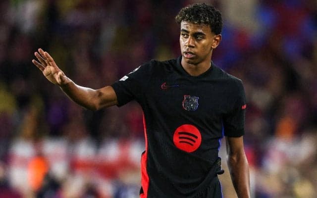 「チャビは練習を5分見て『あの少年は特別だ』と」　恐るべし17歳ヤマルのエピソードを元バルサSDが明かす