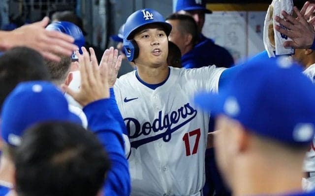 大谷翔平、豪快52号＆二盗で「52-52」　3安打2打点でリーグ2冠独走…ド軍3連勝