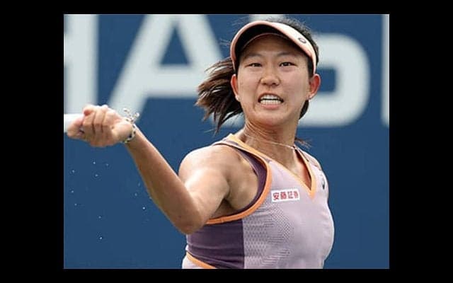 内島萌夏 複でツアー初の決勝進出