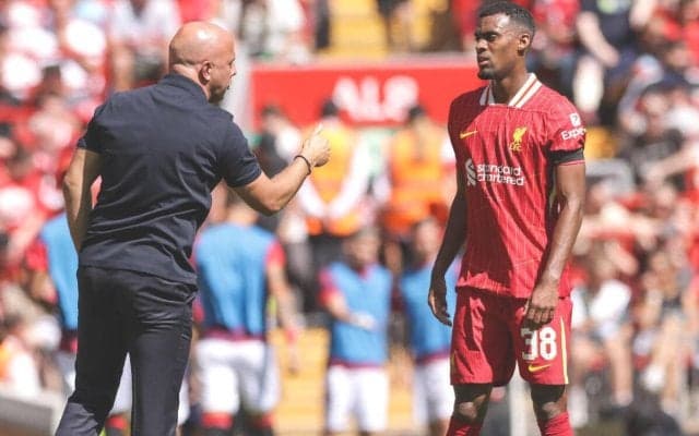 スビメンディについて「もう話す必要ない」とリバプール指揮官、理由はグラフェンベルフへの厚い信頼「ライアンに満足」