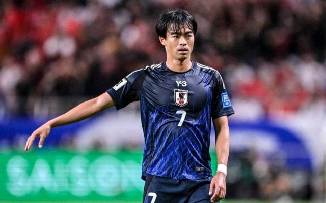 「三笘のアニキきた」三笘薫のドキュメンタリーで兄にも注目集まる！「とうとうお兄さんも登場」「目元似てる」などの声