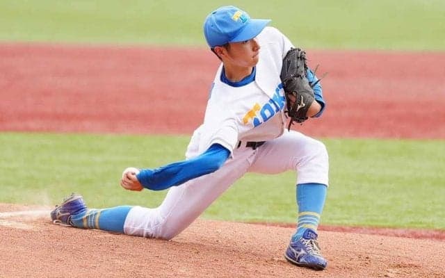 ドラフト目玉・宗山塁も「うまく打ち取られた」　東大“渡辺俊介Jr.”、父譲りの投球術