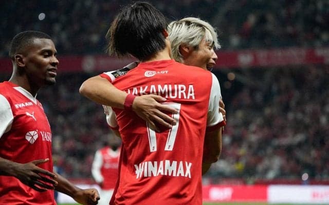 「PSG相手はヤバい」「ホットラインすごい」2試合連続の伊東純也→中村敬斗、今季全勝のPSG相手に日本人ホットライン開通でドロー「最高すぎる2人」