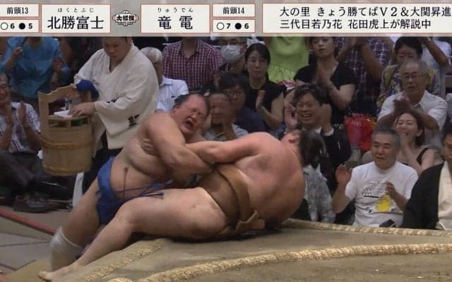 痛みに耐えてよく投げた！ 休場明けの力士が激闘…館内感動の拍手喝采 元若乃花「執念。お客さんはそういうところを見てる」称賛の声