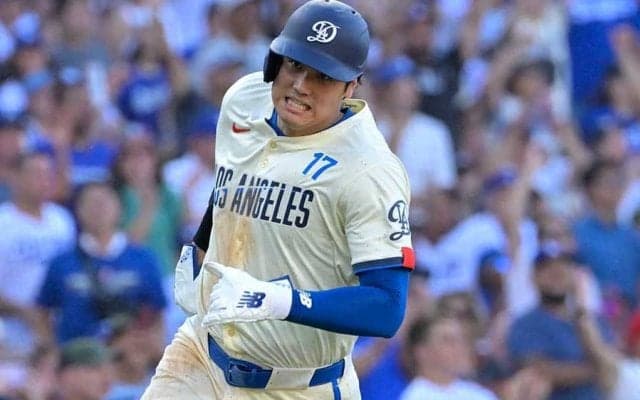 大谷翔平、第2打席に四球で出塁→ベッツ弾で生還　53盗塁目はお預けも本拠地大歓声