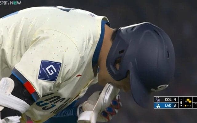 スタジアム大ブーイング！大谷翔平、リハビリ中の右肘へのデッドボールにヒヤリ「何すんだ」「怒りを抑えてた」ファンも心配した一部始終