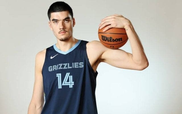 モラントがグリズリーズの新人ザック・イディーに期待「間違いなく新人王になれる」