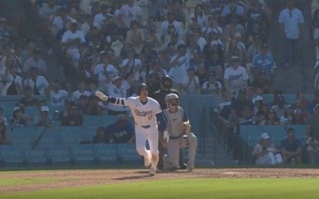 もうワケわからん… 大谷翔平、劇的53号で「息してる？」 相手捕手が呆然&フリーズ「なんでこんなことが…」