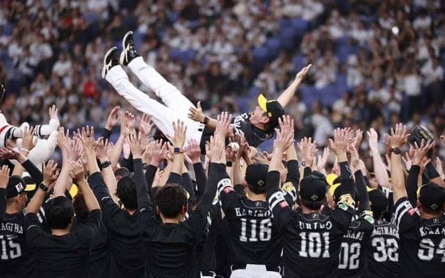 ソフトバンクが4年ぶりペナント制覇　楽天打線が爆発…岸が完封勝利　23日パ・リーグ結果
