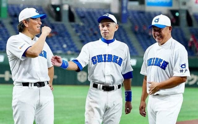 試合後に見せていた“神対応”　50歳イチローが示し続ける道筋「ボロボロになるまで」