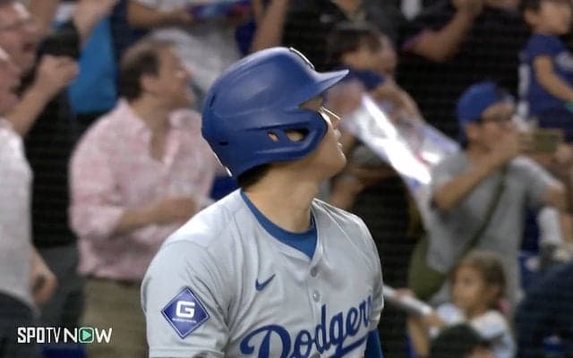 大谷翔平、特大すぎて打球が「見切れた」衝撃アーチにHR量産の秘訣 「50-50」達成試合に見た驚異の“進化”