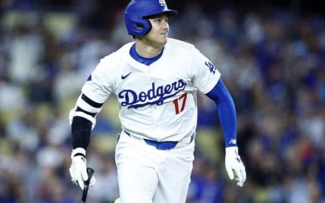 大谷翔平、球団新シーズン95長打　初回に弾丸ライナー二塁打で出塁　2戦連発54号本塁打にも期待
