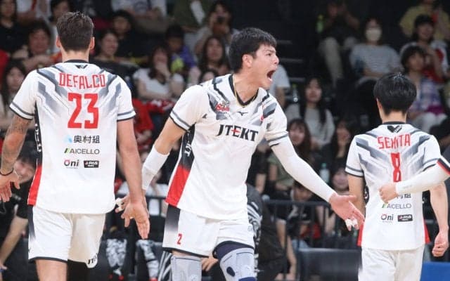 宮浦健人らが世界レベルのプレーを披露　地元ファン熱狂