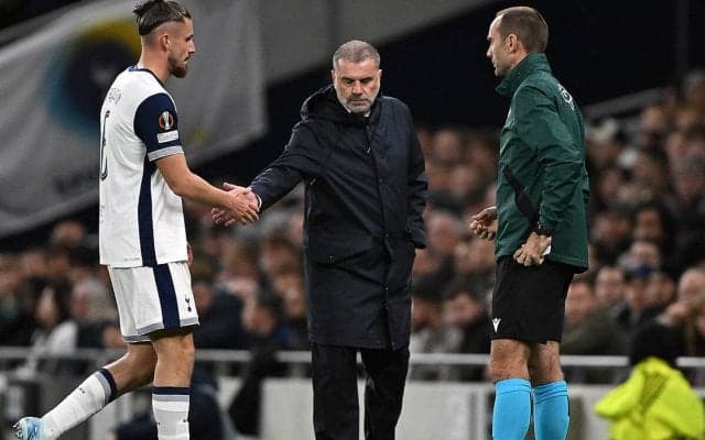 ポステコグルー監督、数的不利撥ね返す勝利も「良いスタートではなかった」と反省の弁…負傷交代ソン・フンミンへの言及避ける