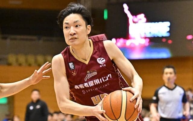 越谷が練習生の飯田鴻朗と選手契約を締結…同ポジションで負傷離脱者が発生