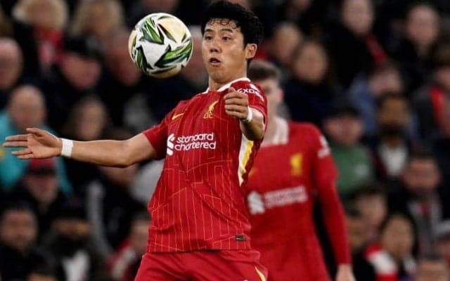 遠藤航、公式戦初スタメンでの現地評価はさまざま　失点関与もあった中、与えられた82分での評価は!?