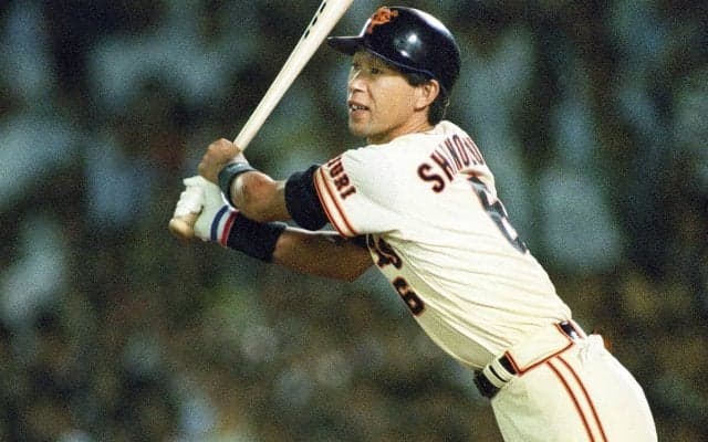 江川卓のストレートを篠塚和典は「マシンで170キロに設定した球筋に似ている」と言った