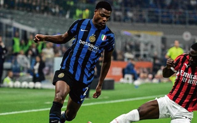 ダンフリースとインテルの契約延長が水面下で成立　チームとともに巻き返しが期待される28歳