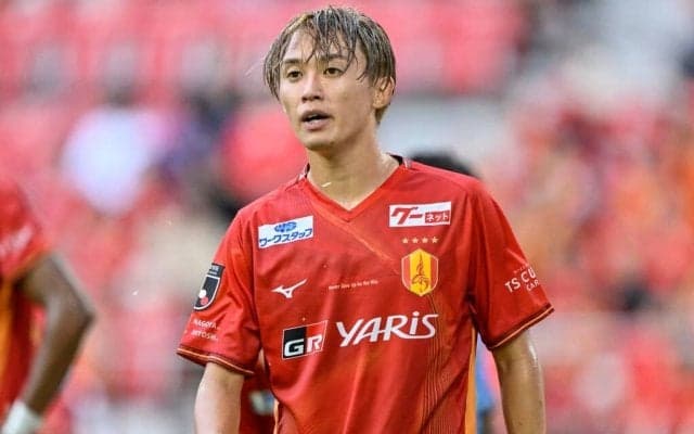「なぜそこが見えた」J1名古屋の菊地泰智→森島司の鮮やか“股抜き2連発”ゴールに反響！「まさか通せるとは思わなかった」「ぜーーーんぶ上手い」と驚きの声
