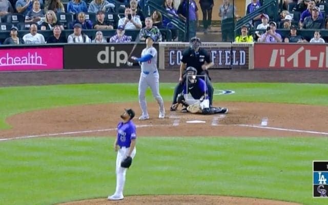 大谷翔平の“衝撃54号”に「ドン引き」 被弾して“吹っ飛ぶ”… 投手の動きがおかしくなる「また被害者の会か」