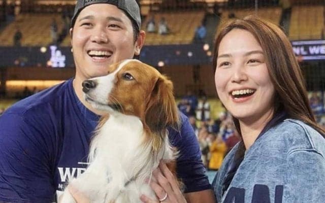 真美子夫人がニヤリ…大谷翔平も思わず「おお！」　中継映像が捉えた“貴重な光景”