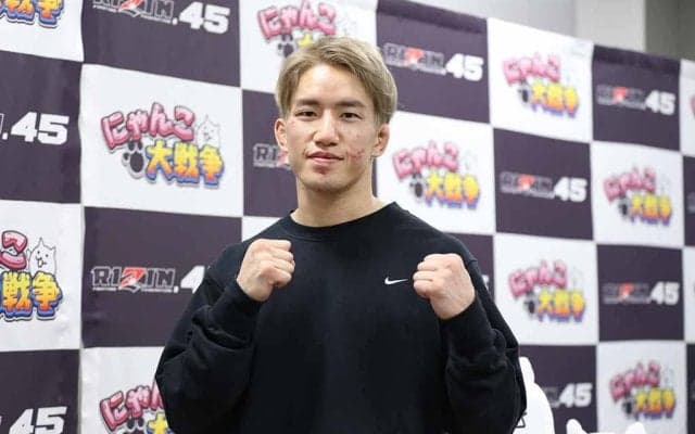 【RIZIN.48】「やっぱり逸材」朝倉海、“満点デビュー”の18歳の超新星を祝福　ファンも期待感「すげぇのが出てきたっ！」