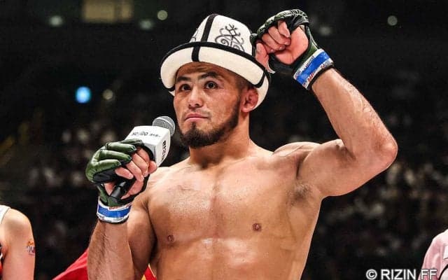 【RIZIN.48】“フィニッシュ率100%男”、2.9キロ体重超過のアーチュレッタに1R一本勝ち　ファン驚愕「フィジカルバグってて草」