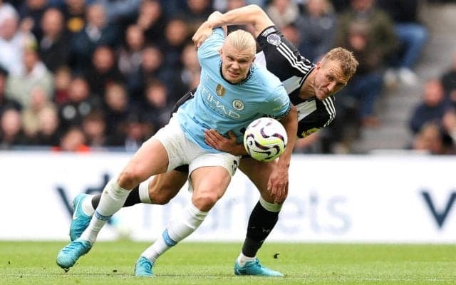 ハーランドが負傷もフル出場か、グアルディオラ監督「今後数日でわかる」