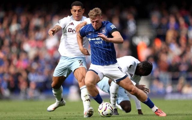 好調アストン・ビラが昇格組イプスウィッチと痛恨ドロー…公式戦連勝は5でストップ【プレミアリーグ】