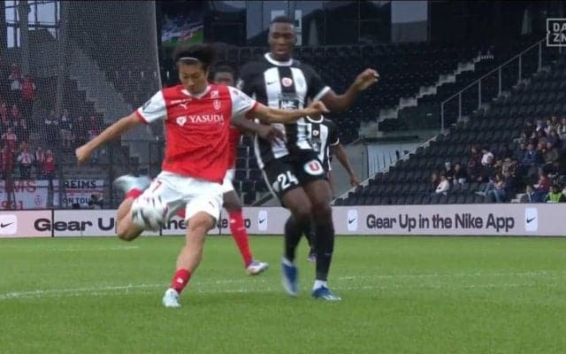 「すべてが完璧」絶好調・中村敬斗が3戦連発ゴール！「ガチでうまいって」裏抜け→神トラップ→豪快シュート炸裂の瞬間