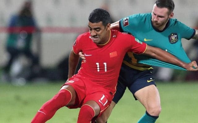 窮地の中国代表…主砲ウー・レイの骨折に続いて帰化組FWアランも肉離れ　10月招集回避へ