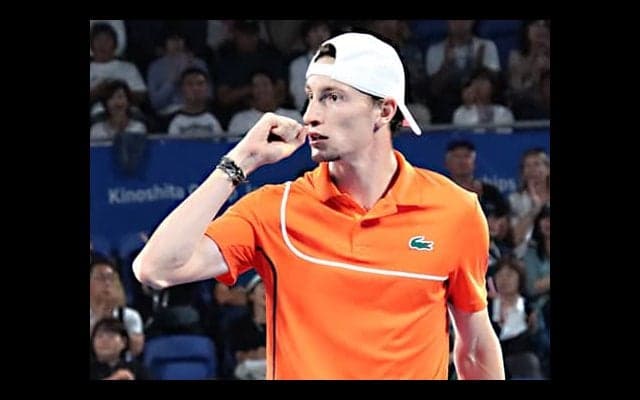 アンベール、ジャパンOP決勝へ