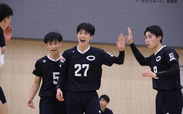 2度のデュースを制し、2試合ぶりの白星─秋季関東大学バレーボールリーグ戦対明大