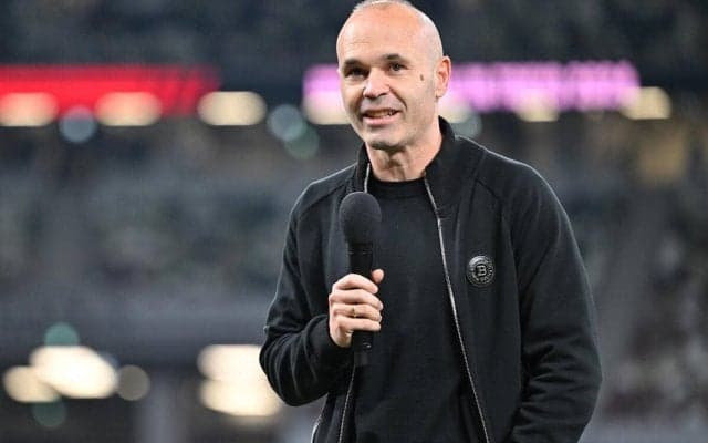 比類なき天才、40歳イニエスタがついに引退か…10月8日に将来について明かすと告知