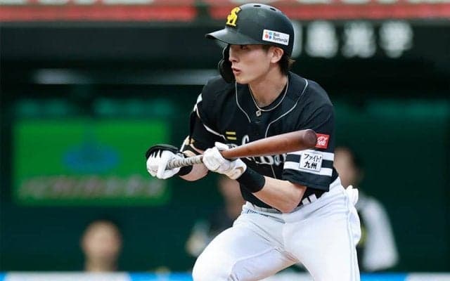 周東佑京らが披露…大胆不敵なセーフティバント　ファンを沸かせた意表突いた美技の数々